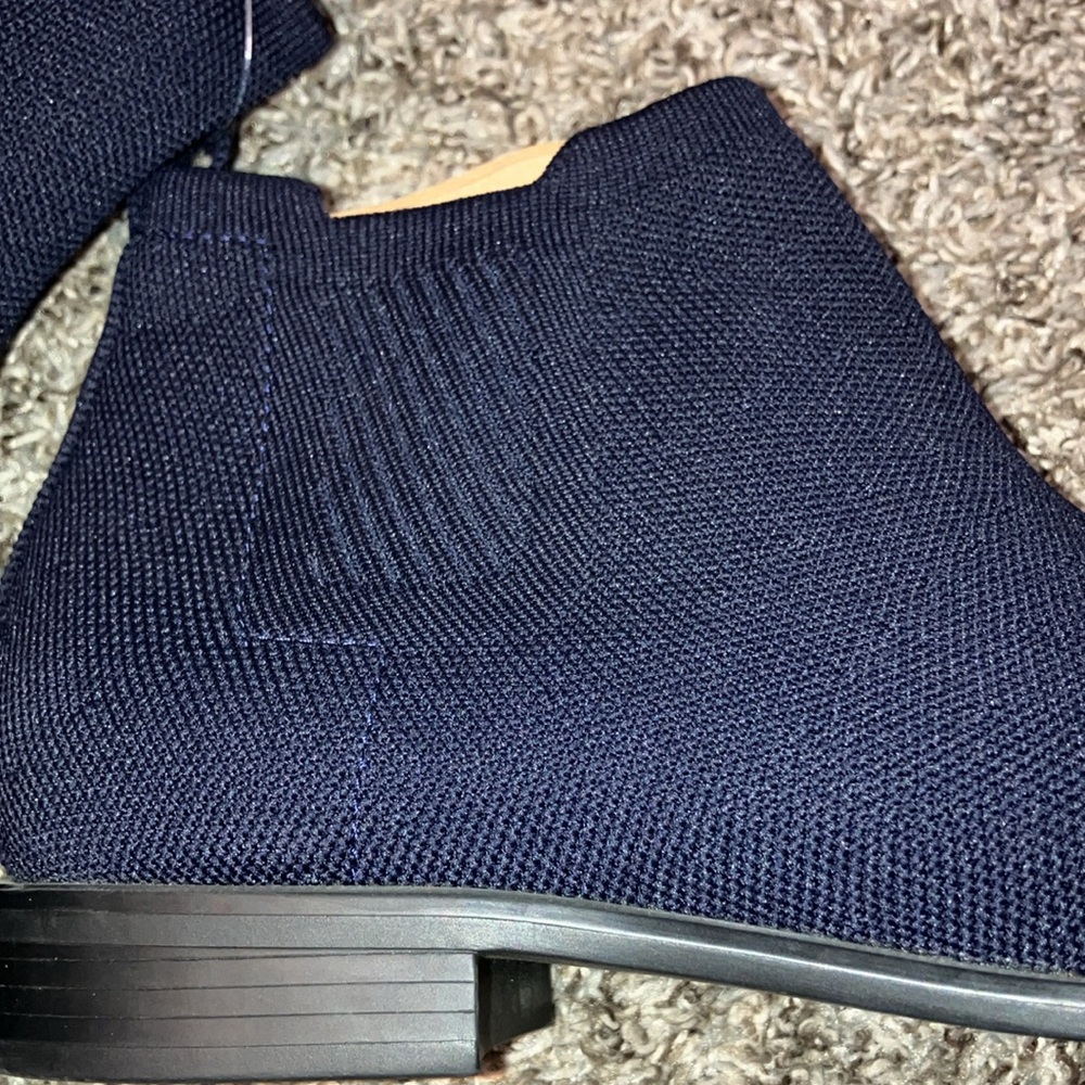 NWOT VIVAIA Sleek Blue Ankle Boots with Elastic Panels - Picture 7 of 7